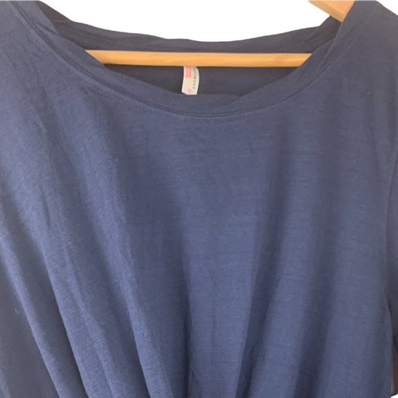 Free People Women's Top Blue Large Knit Undertow Twist Crop - Picture 5 of 10